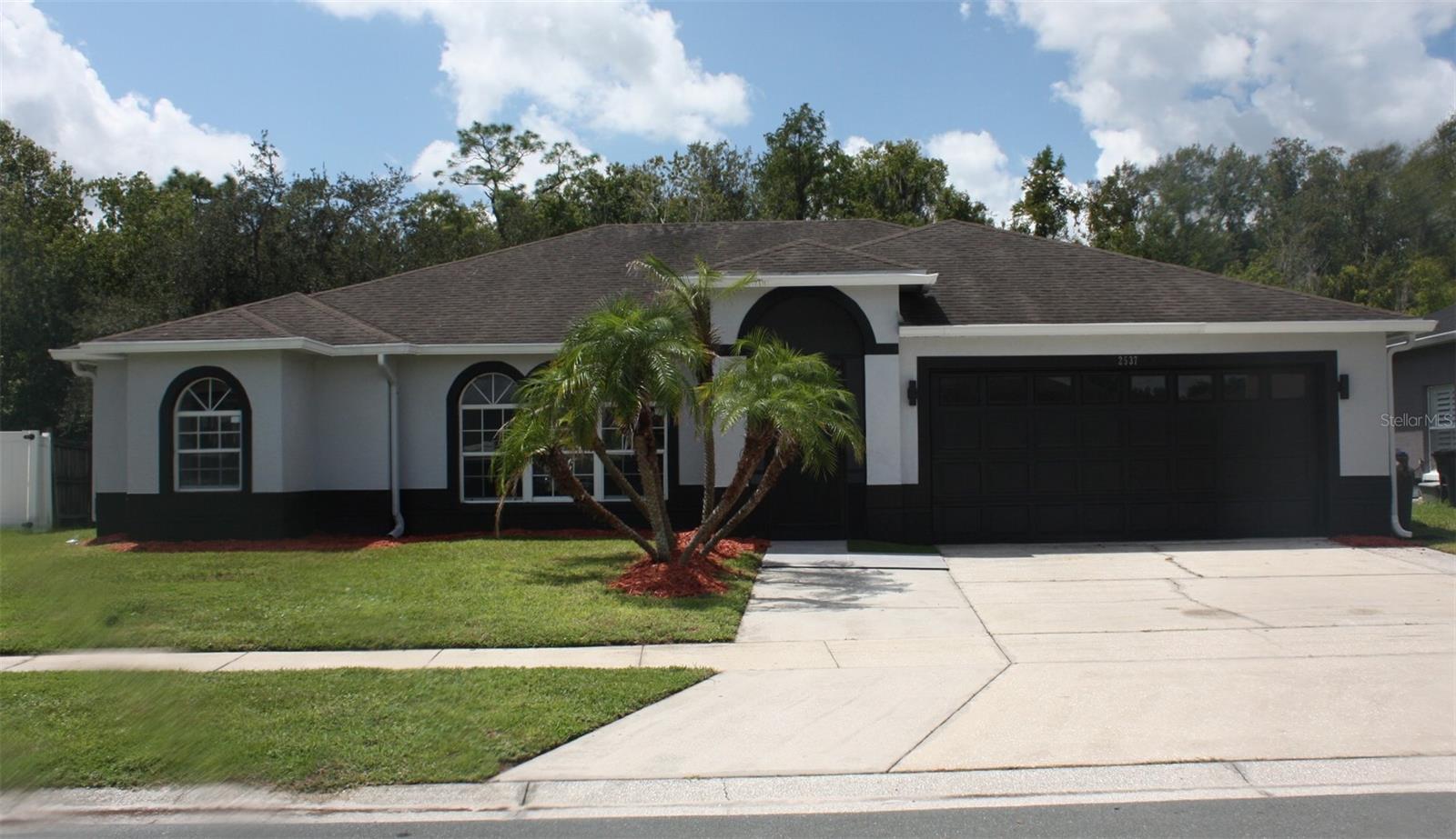 2537 JASMINE TRACE DRIVE