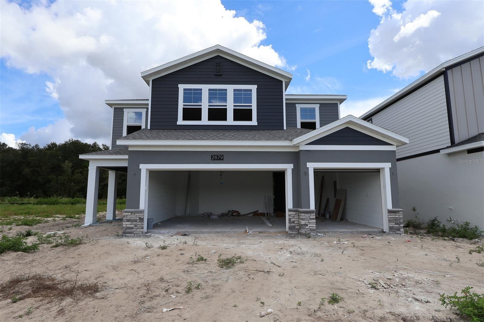 Listing photo 1 for 2879 Sweetgrass Ln