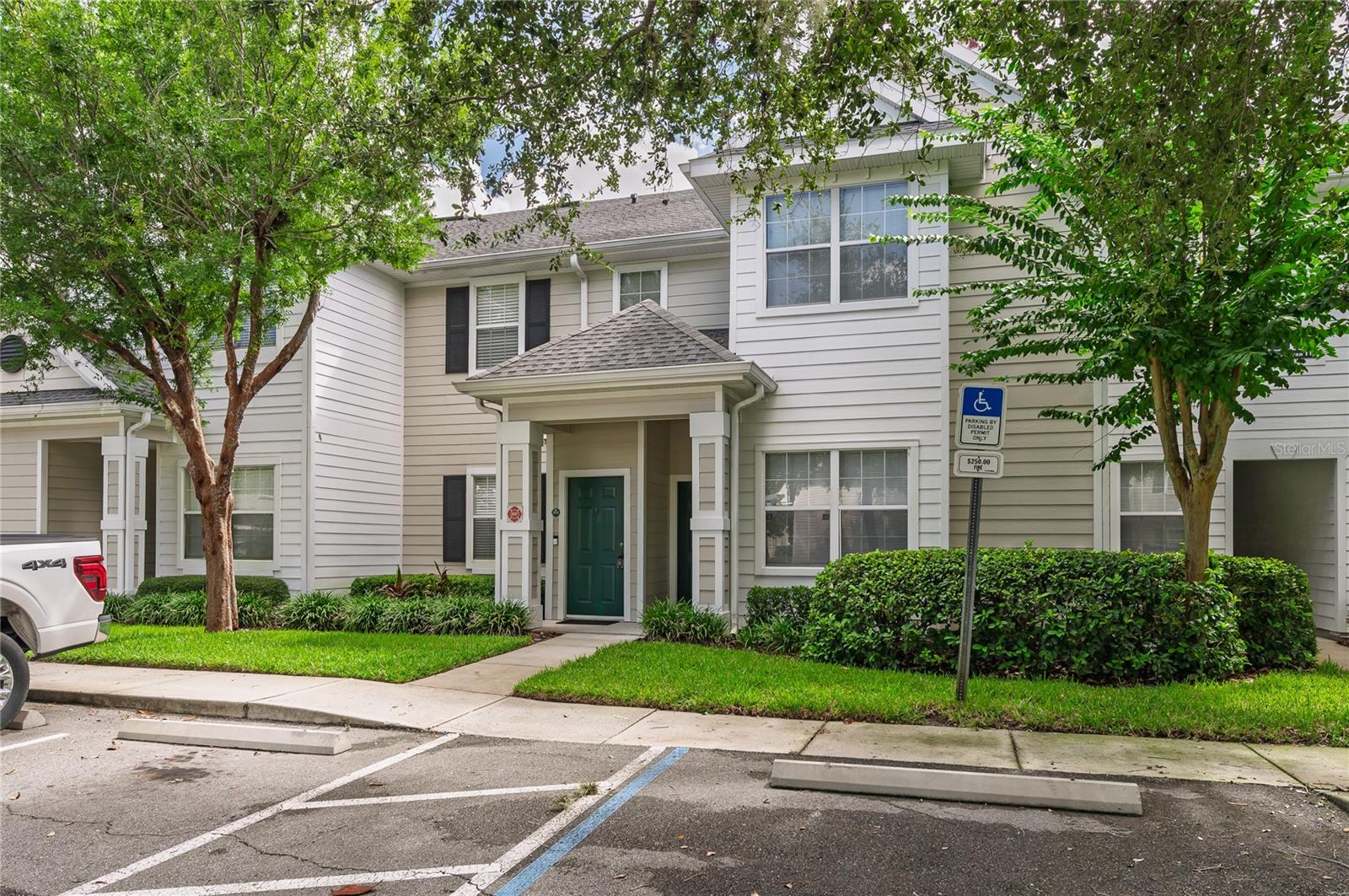 1315 EASTERN PECAN PLACE Unit 202