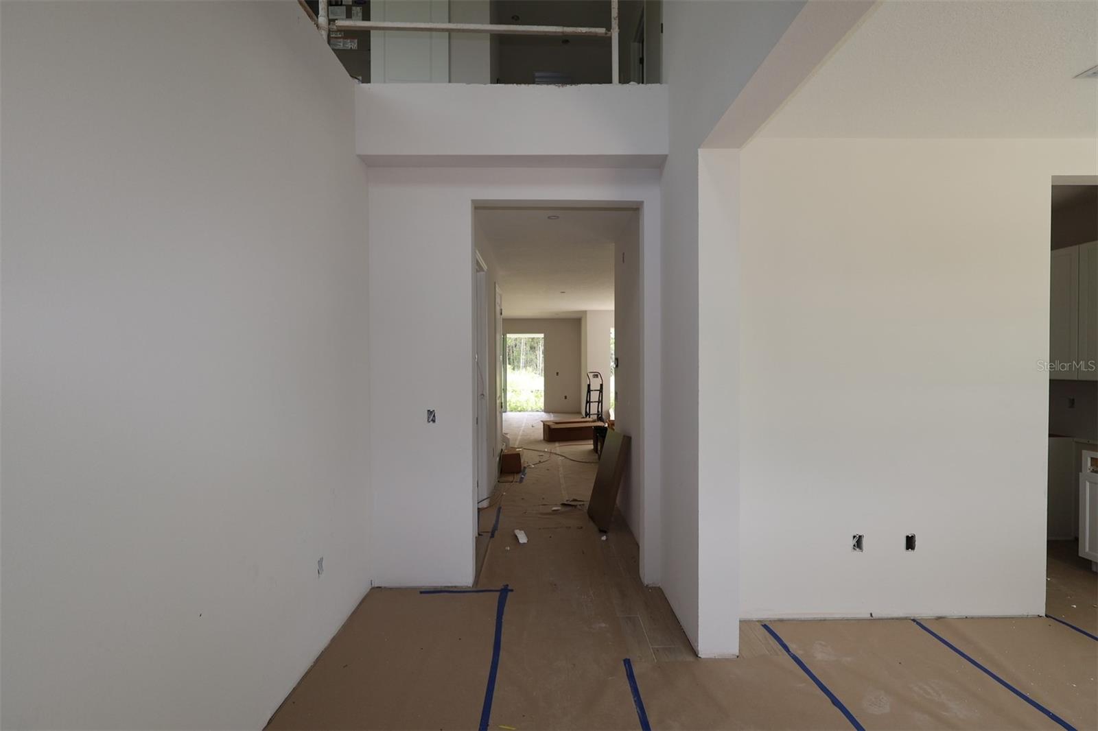 Listing photo 2 for 2873 Sweetgrass Ln