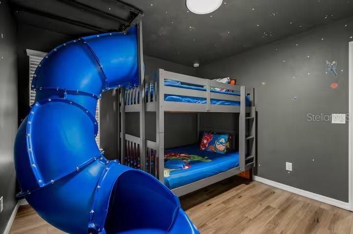 Photo 28