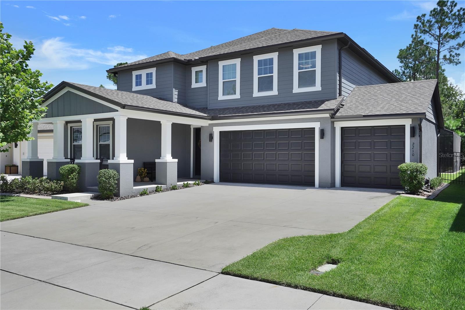 Listing photo 1 for 2210 Gold Dust Dr