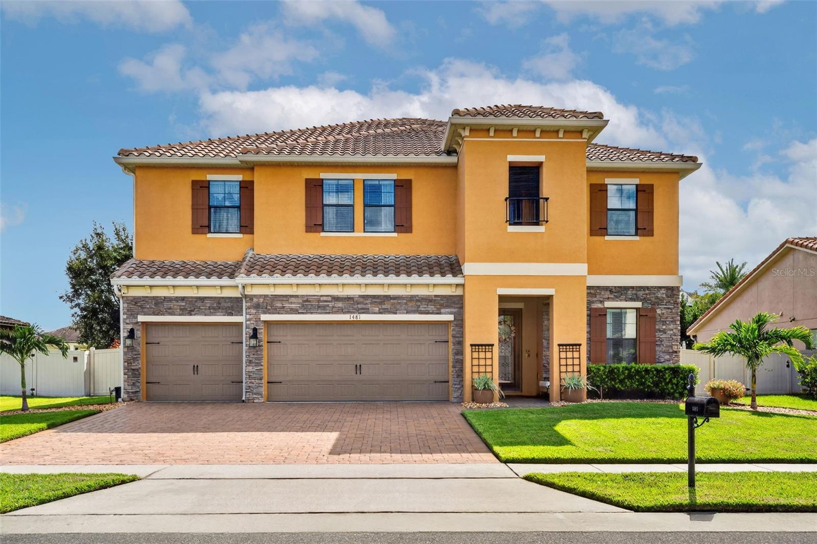 1481 CALM WATERS COURT