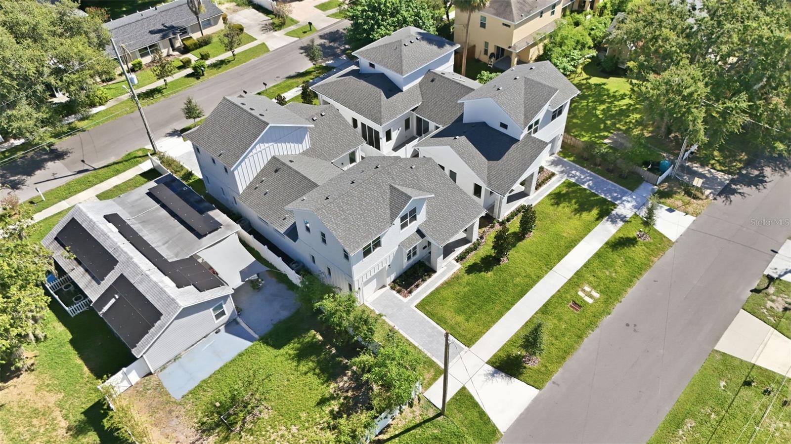 Photo 42