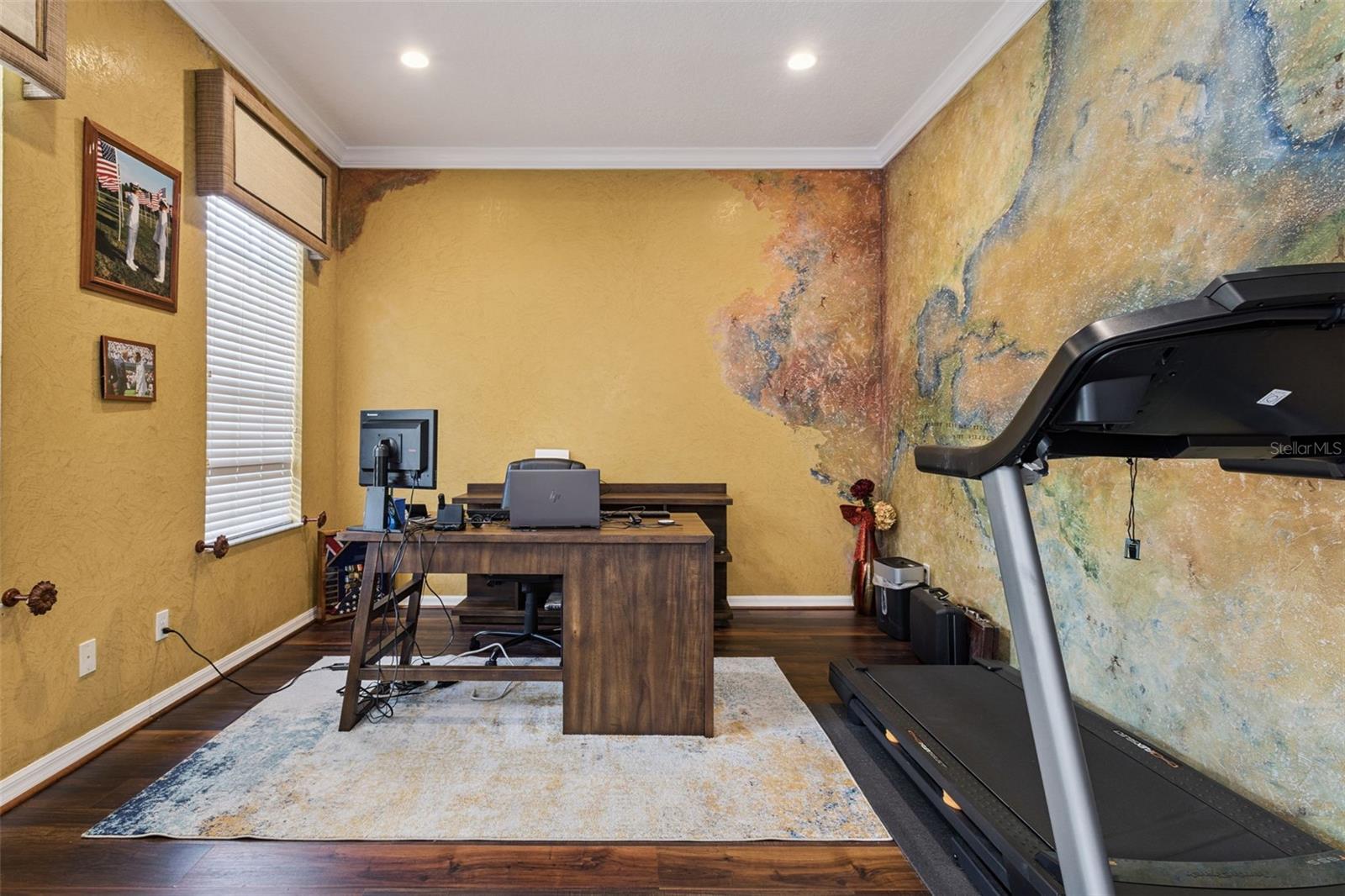 Photo 12