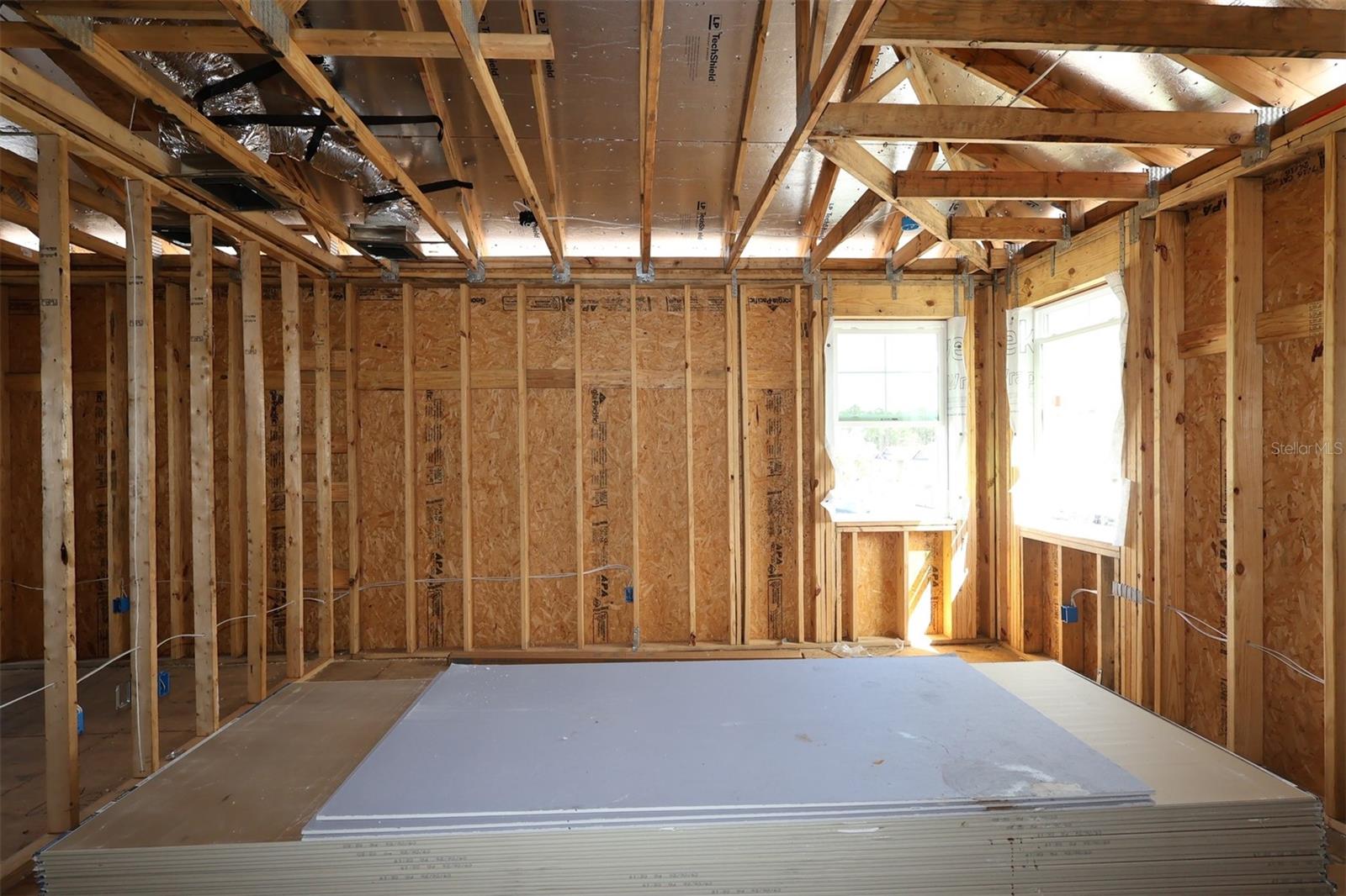 Listing photo 3 for 5406 Lassen St
