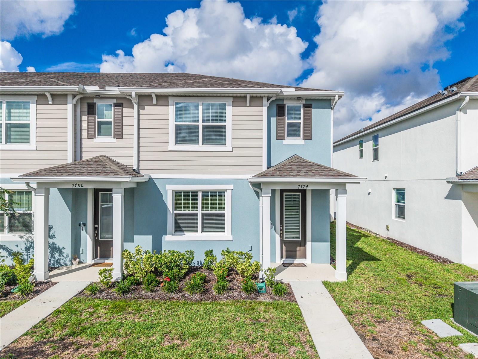 7774 CLOVE HITCH WAY
