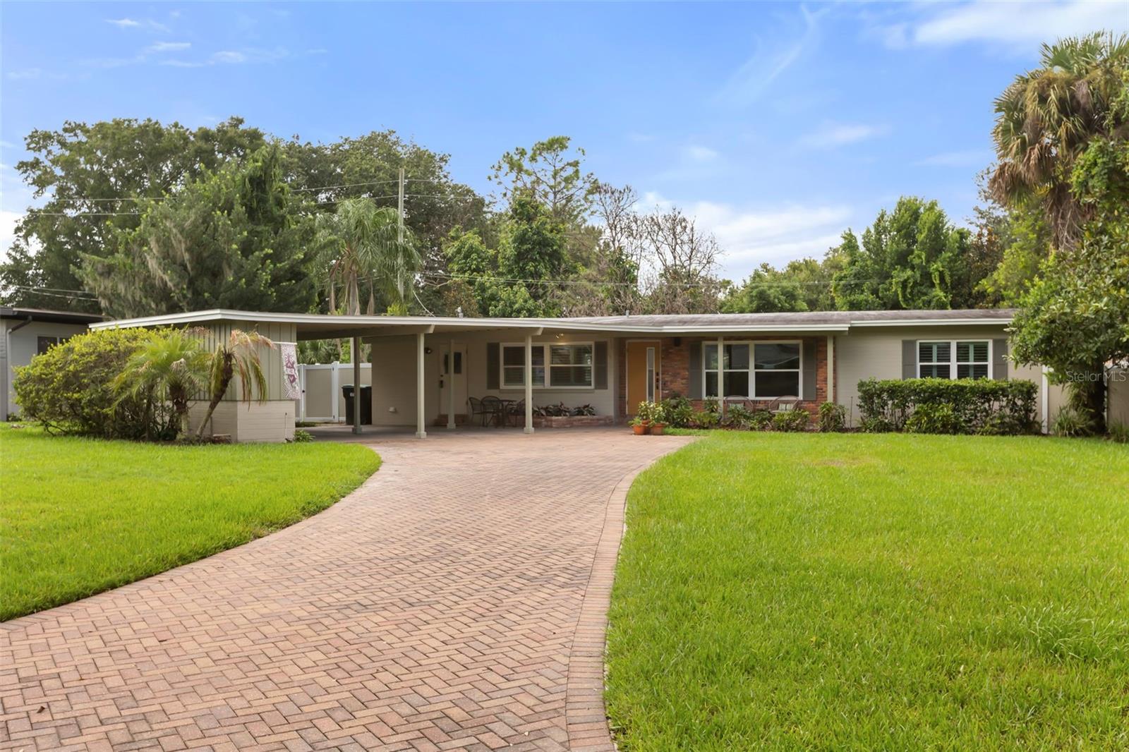 610 SWEETBRIAR ROAD
