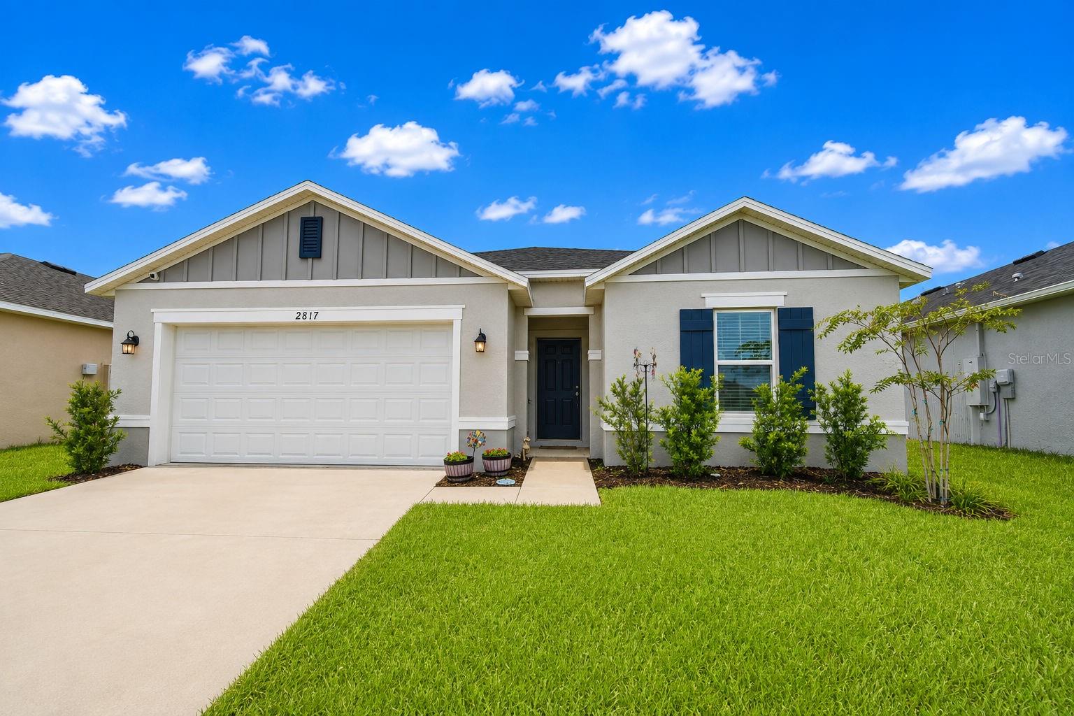 Listing photo 2 for 2817 Woodacre Dr