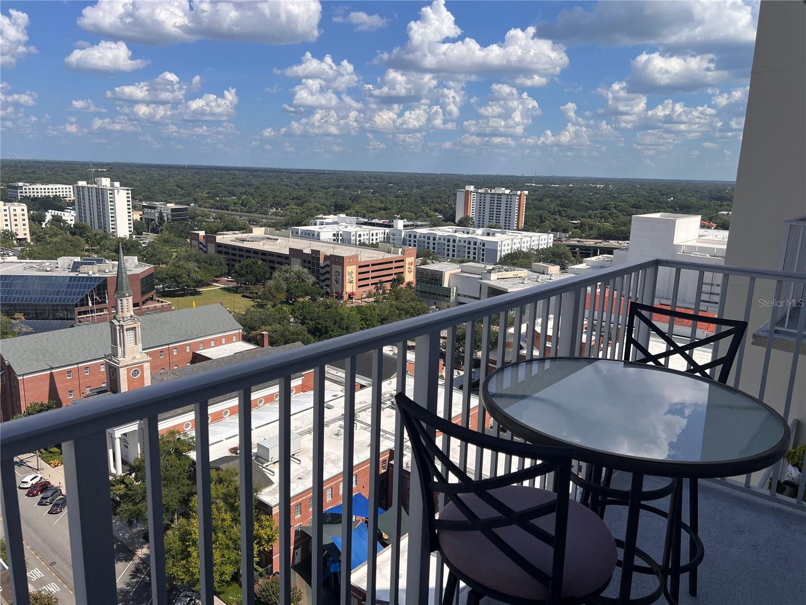 Listing photo 2 for 155 S Court Ave #1505