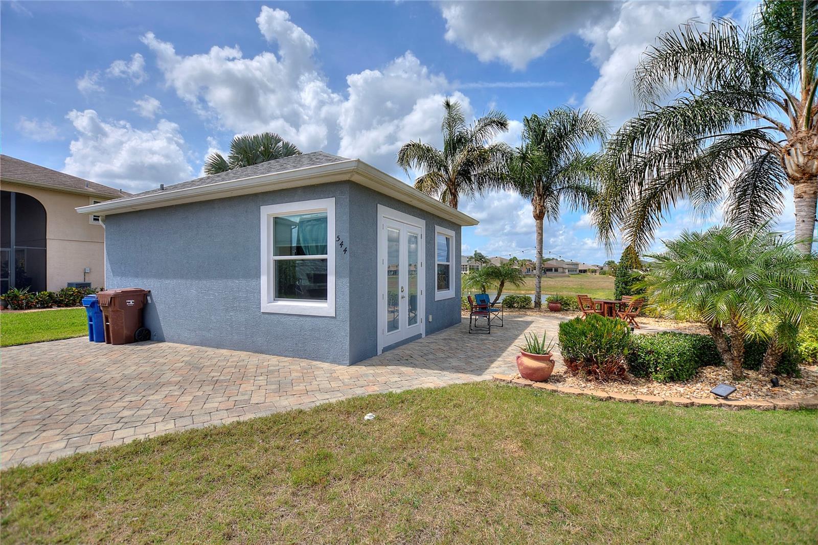 Listing photo 1 for 544 Narrow Pond Rd