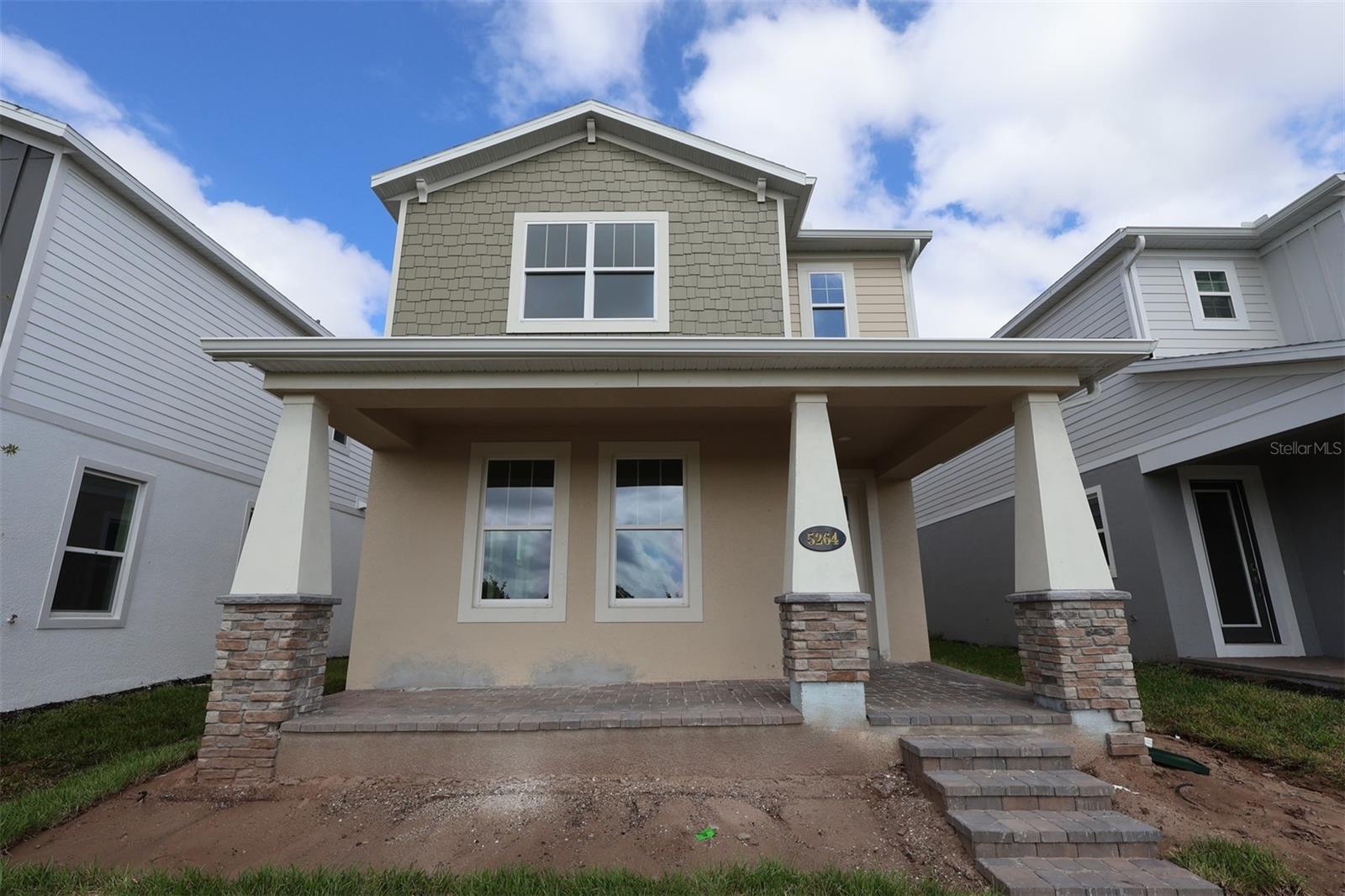 Listing photo 1 for 5264 Center Lake Ranch Blvd