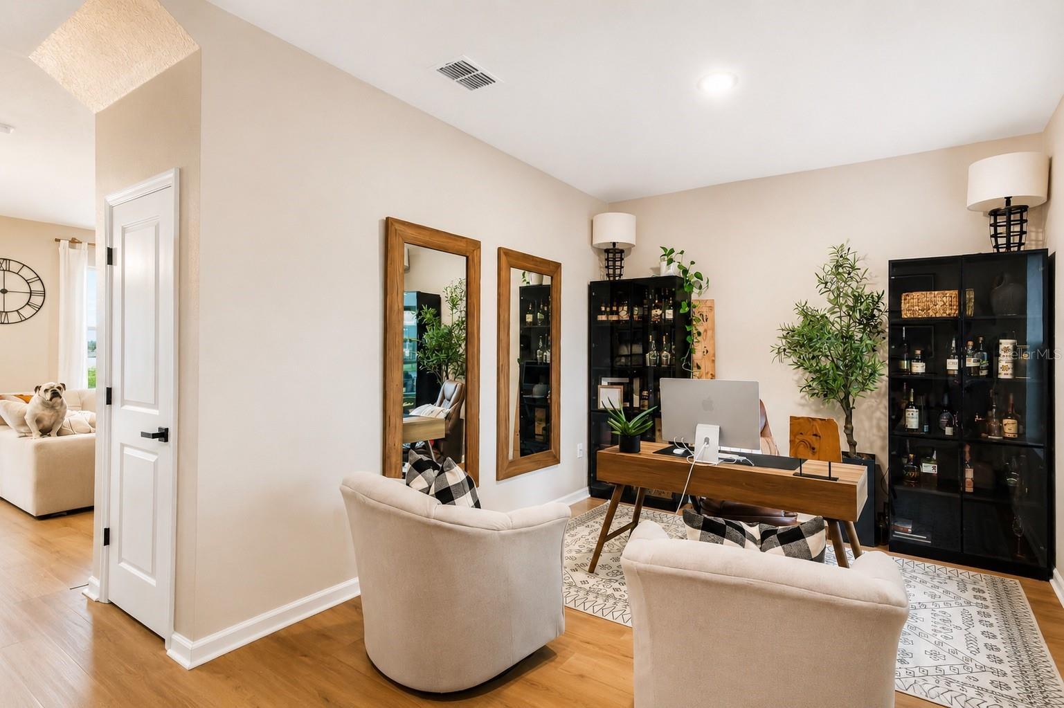 Listing photo 3 for 2134 Gold Dust Dr