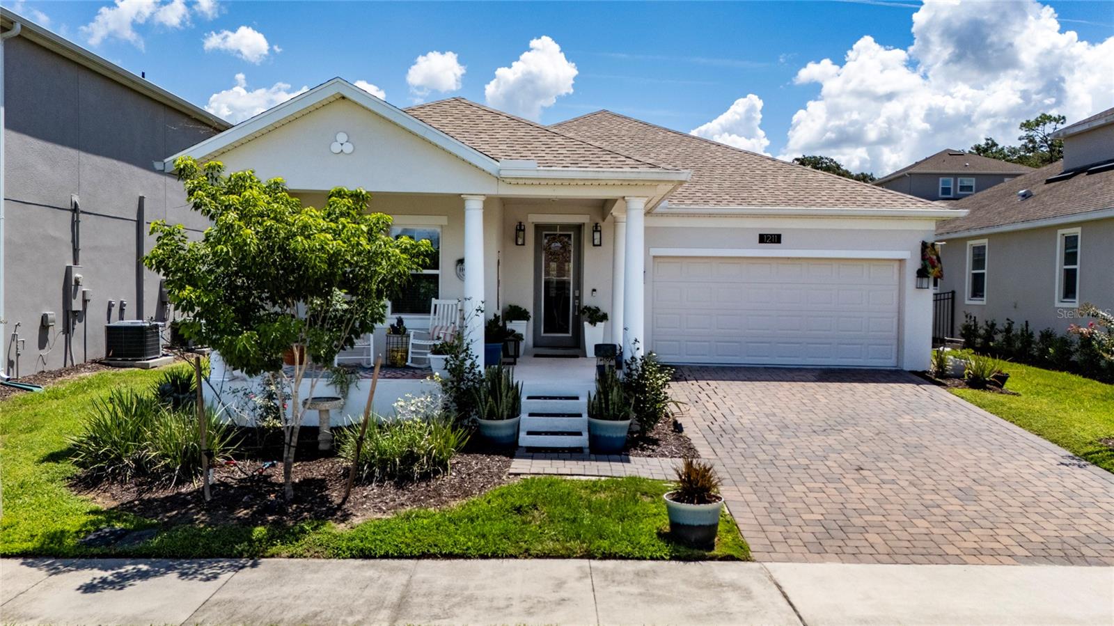 Listing photo 3 for 1211 Dora Parc Ln
