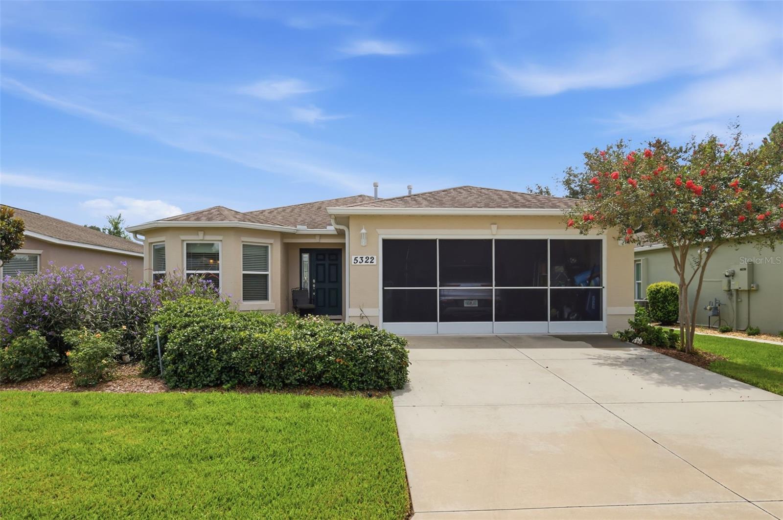 Listing photo 1 for 5322 Pond Crossing Pl