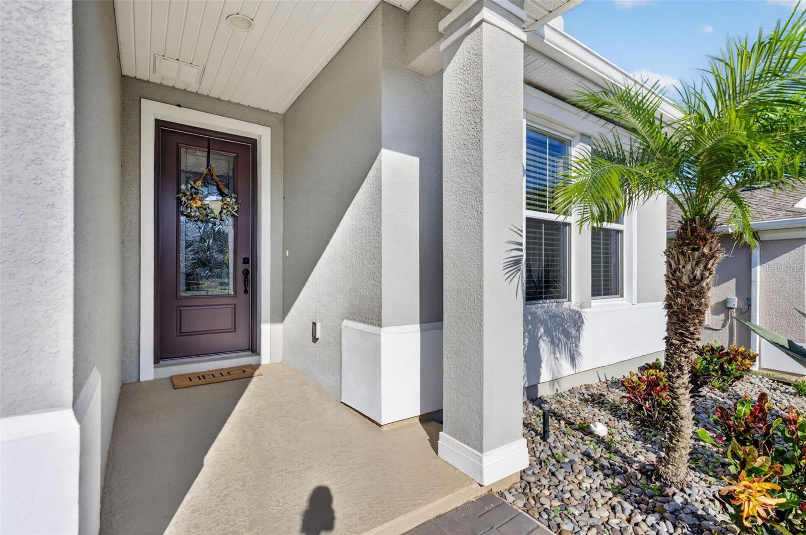 Listing photo 3 for 306 Alcove Dr