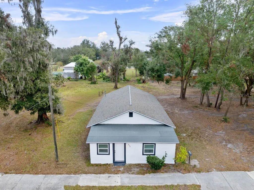 Listing photo 2 for 515 S Charleston Ave