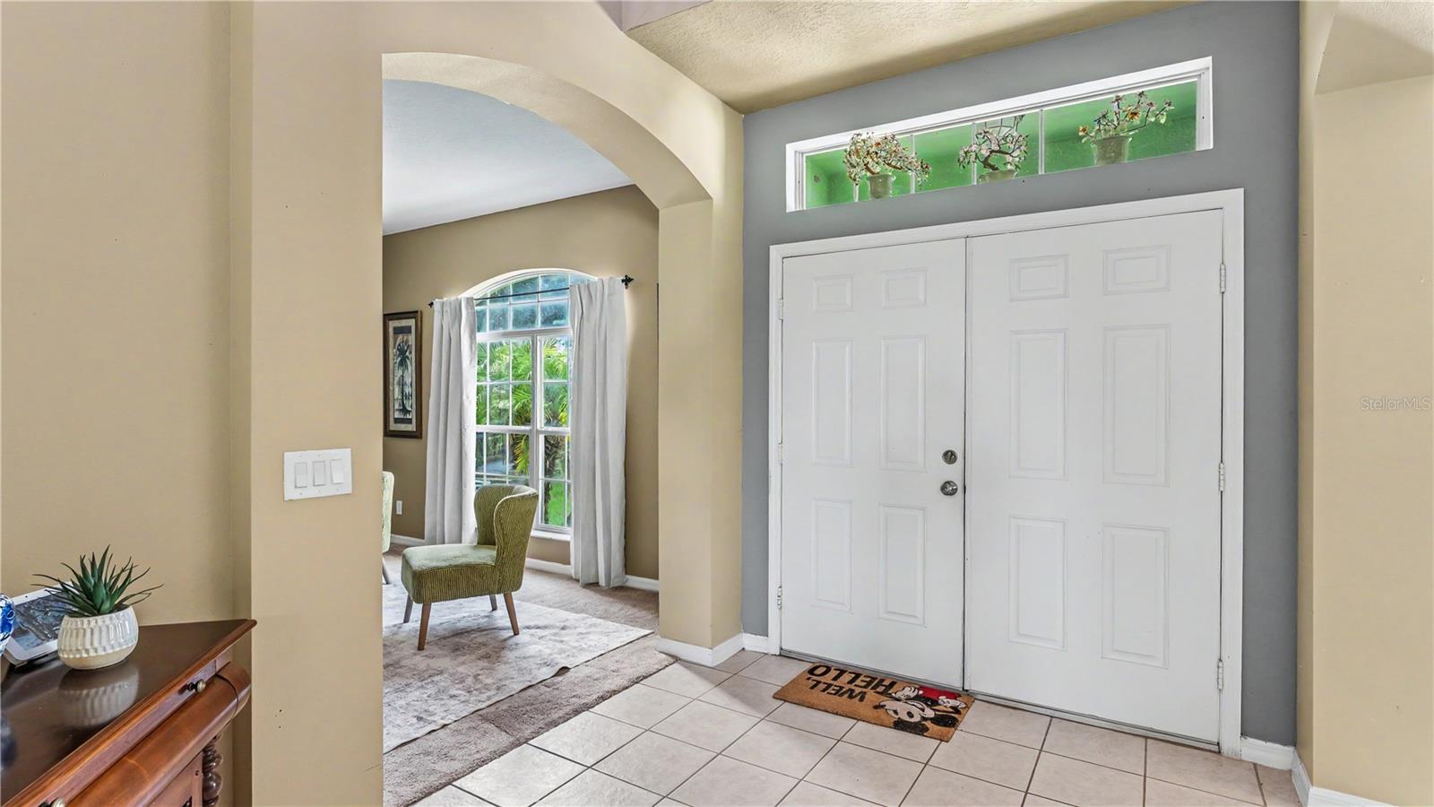 Listing photo 3 for 279 Brookshire Dr