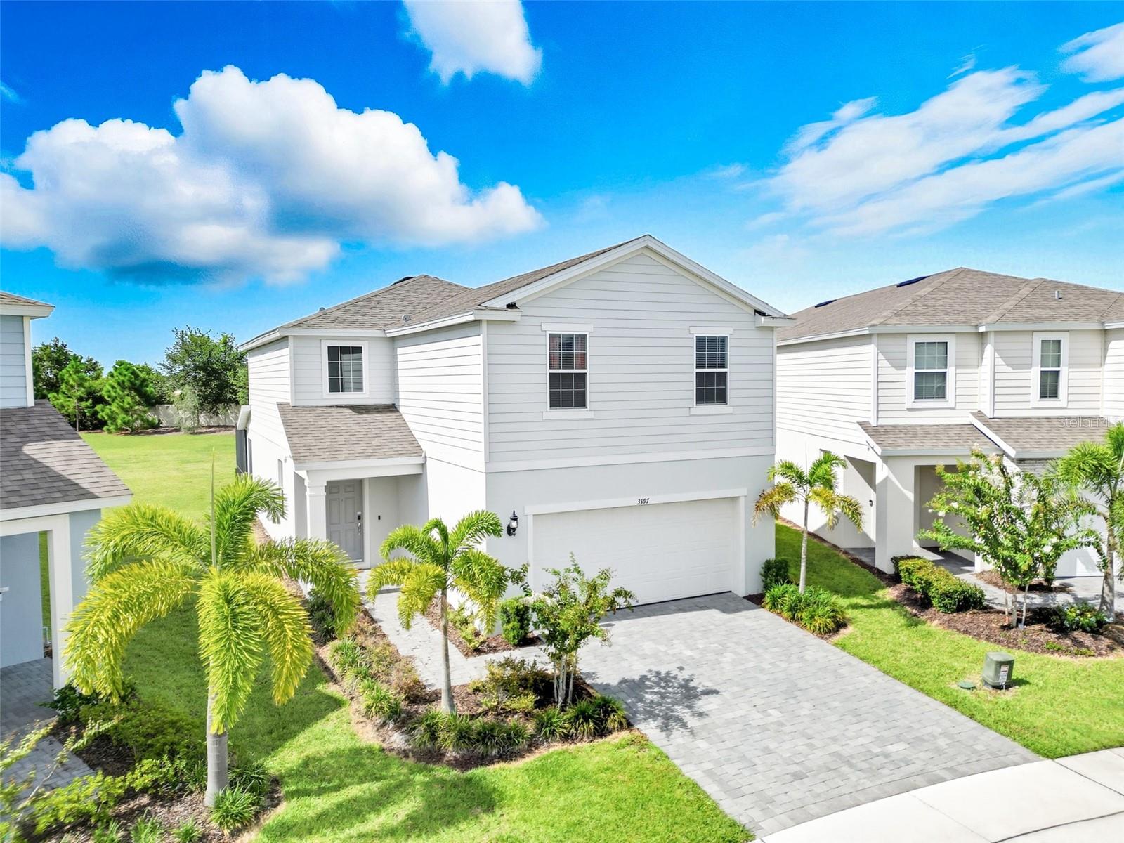 Listing photo 1 for 3397 Lilac Way