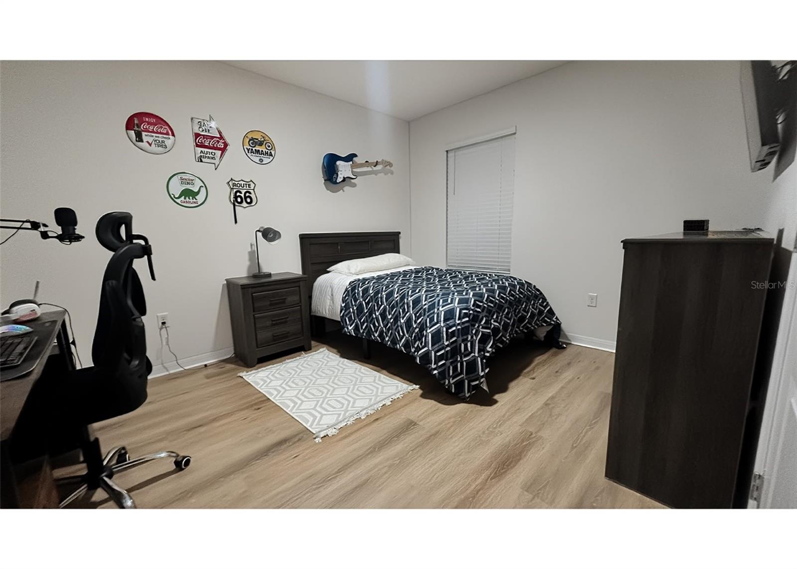 Photo 19