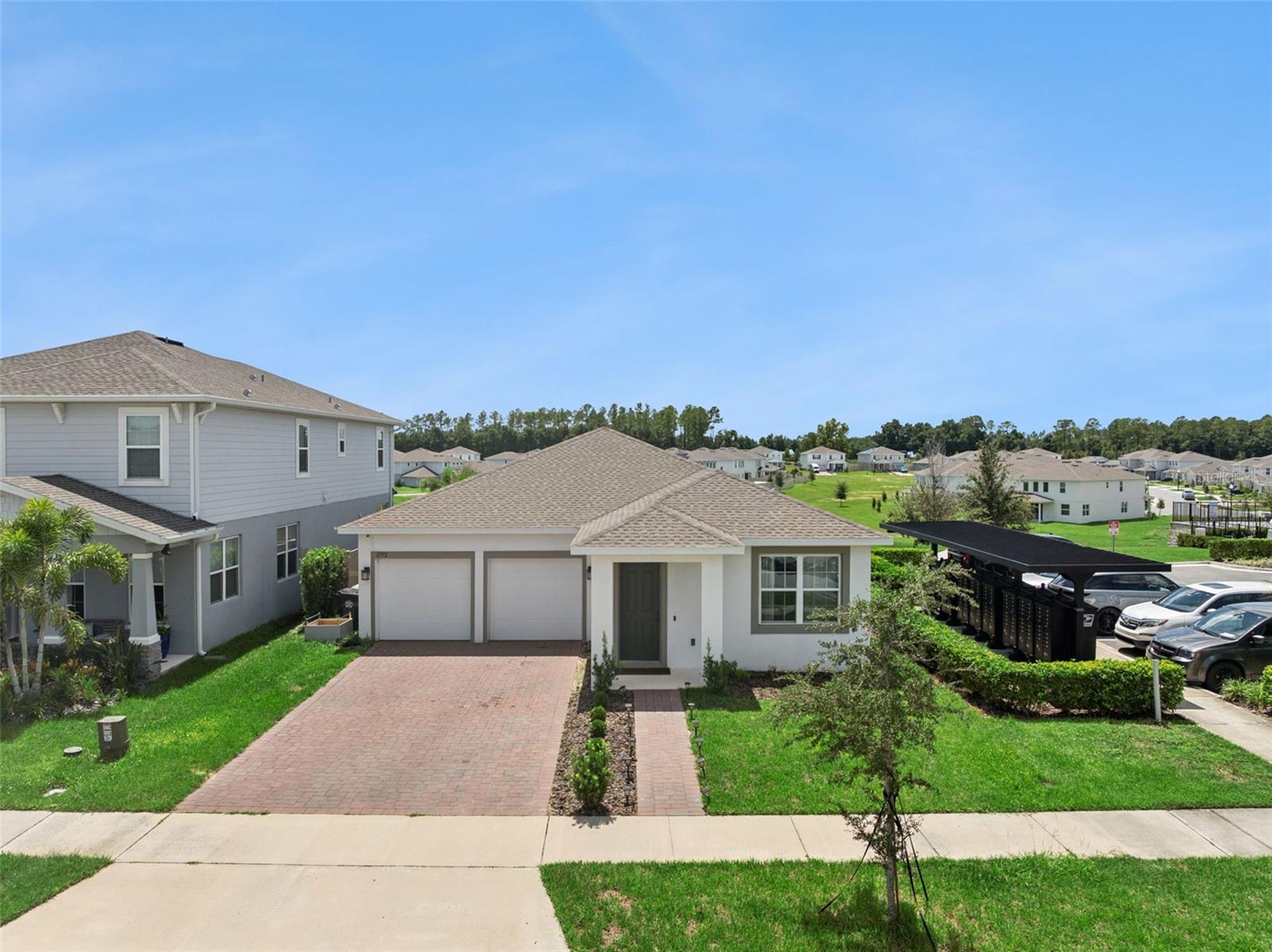 3772 BLUE MOUNTAIN WAY