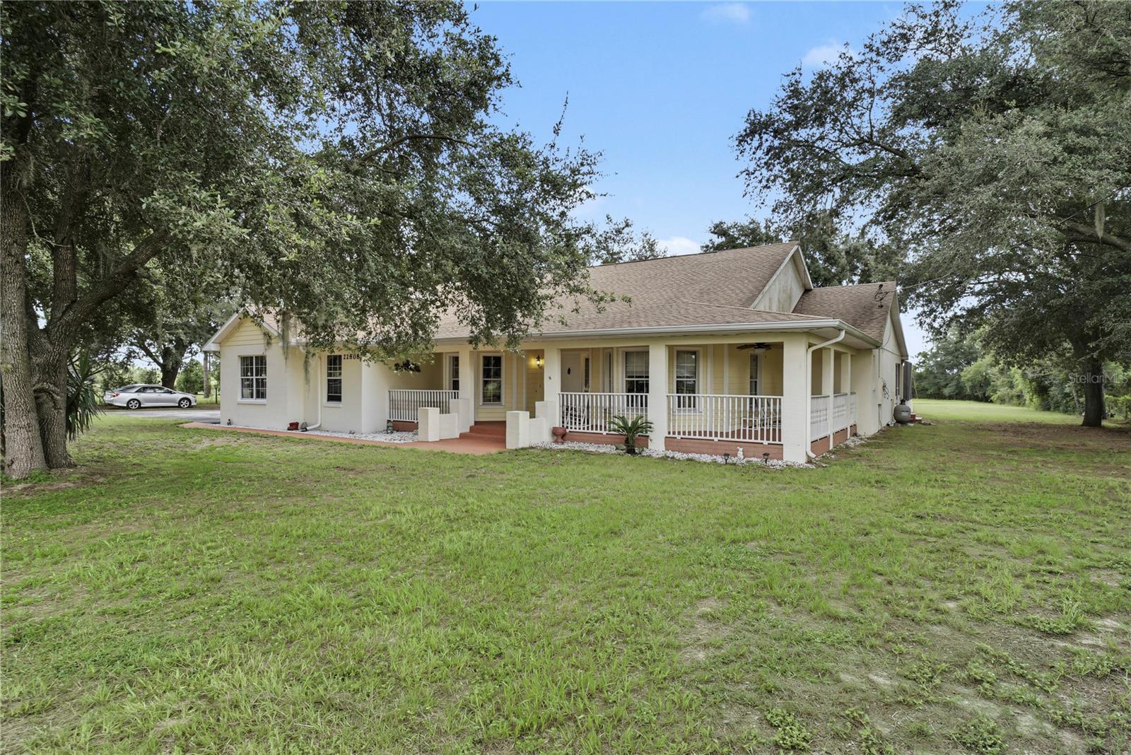 Listing photo 1 for 22808 State Road 19