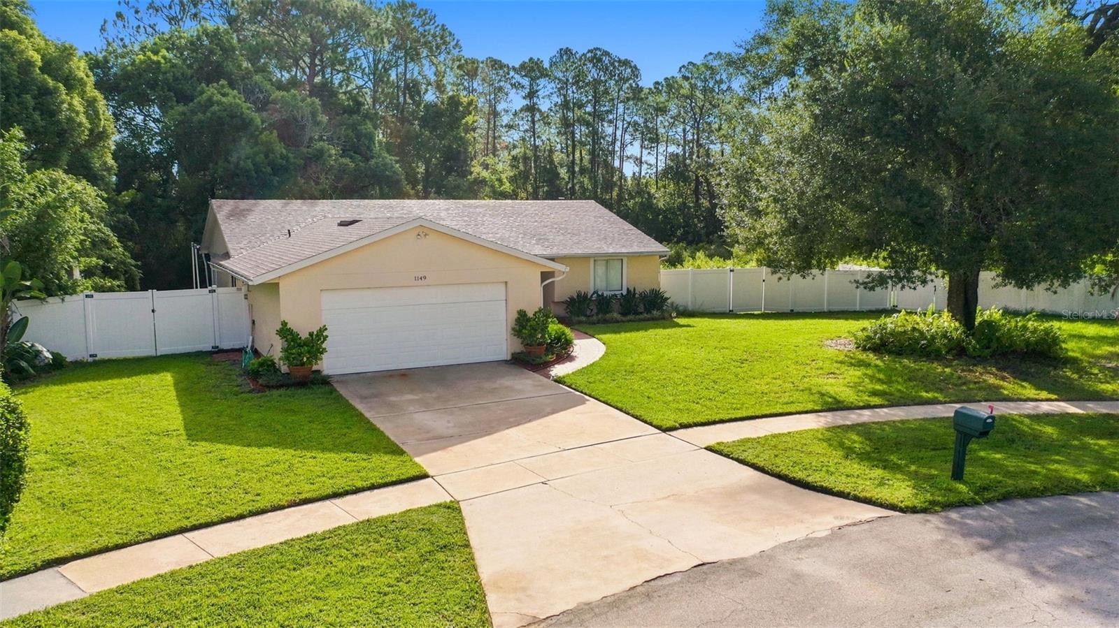 1149 AUTUMN BROOK CIRCLE