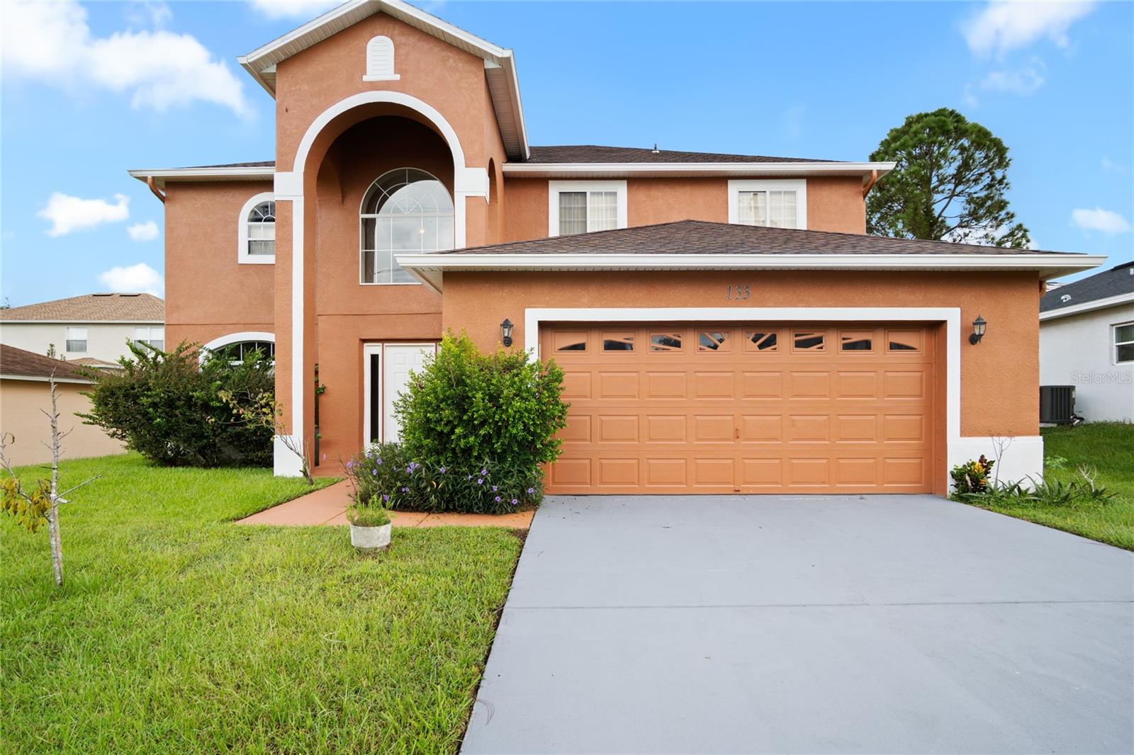 Listing photo for 133 Inconnu Ct