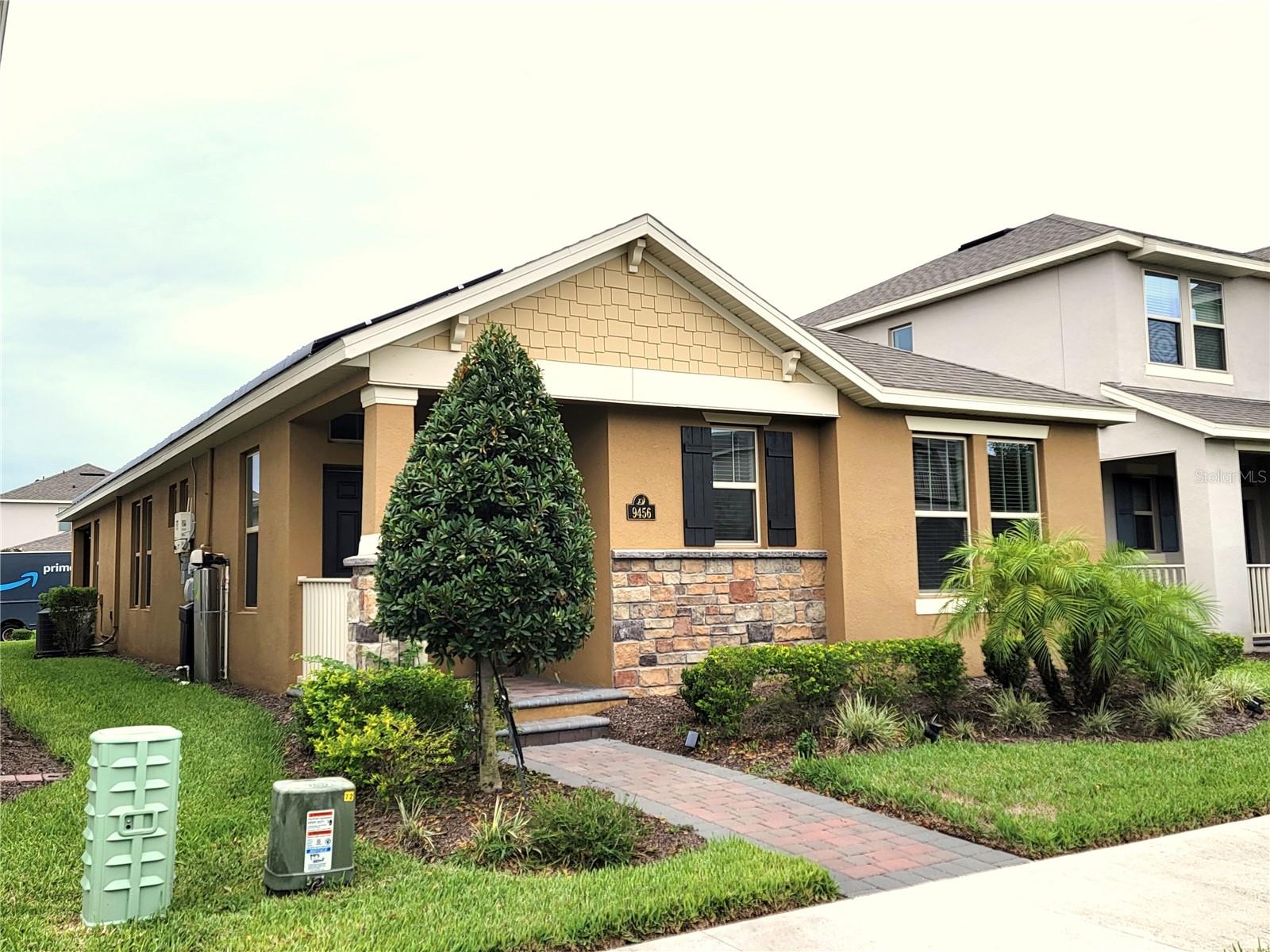 Listing photo 1 for 9456 Komika Ln
