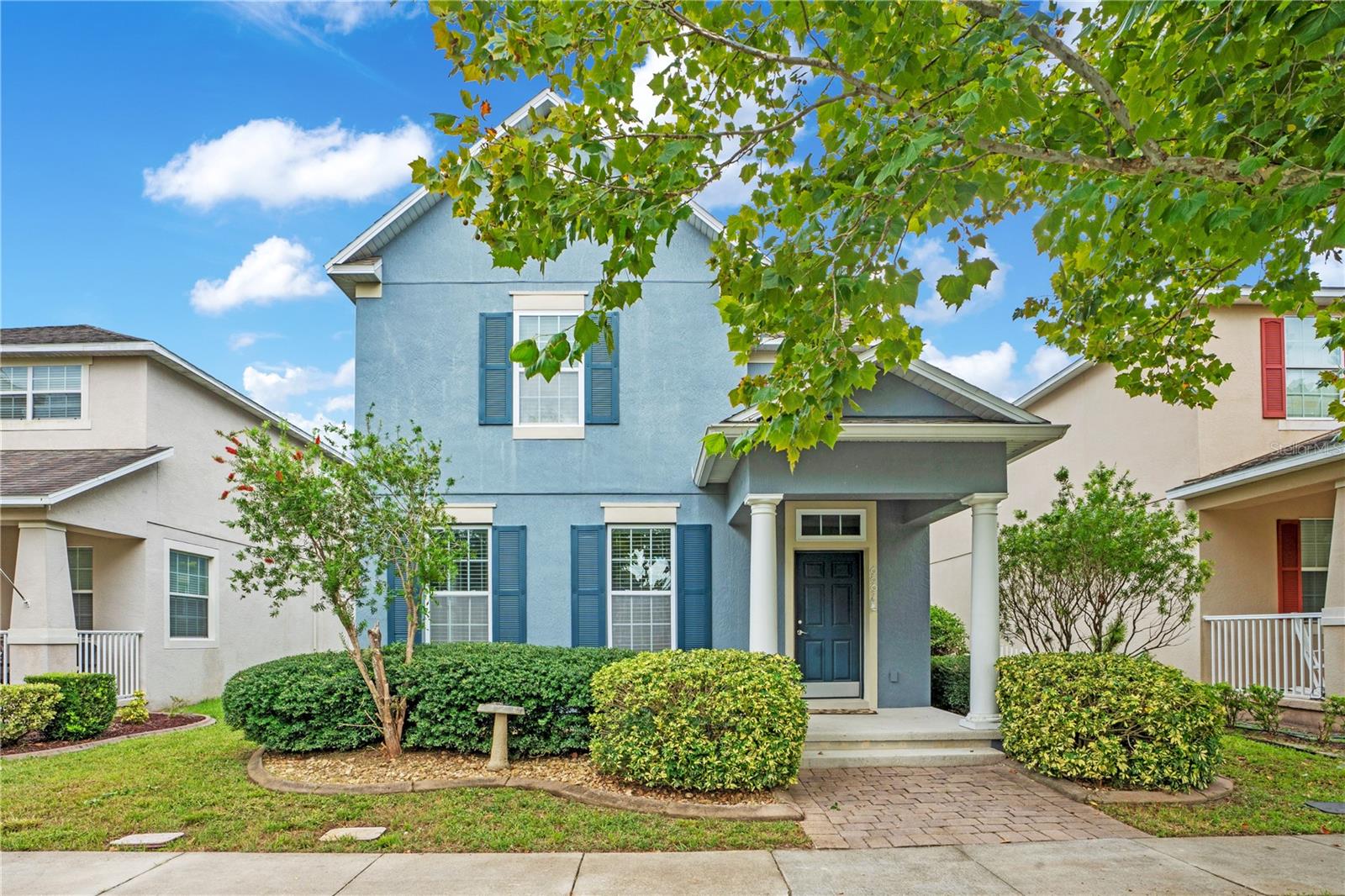 Listing photo 1 for 6867 Sundrop St