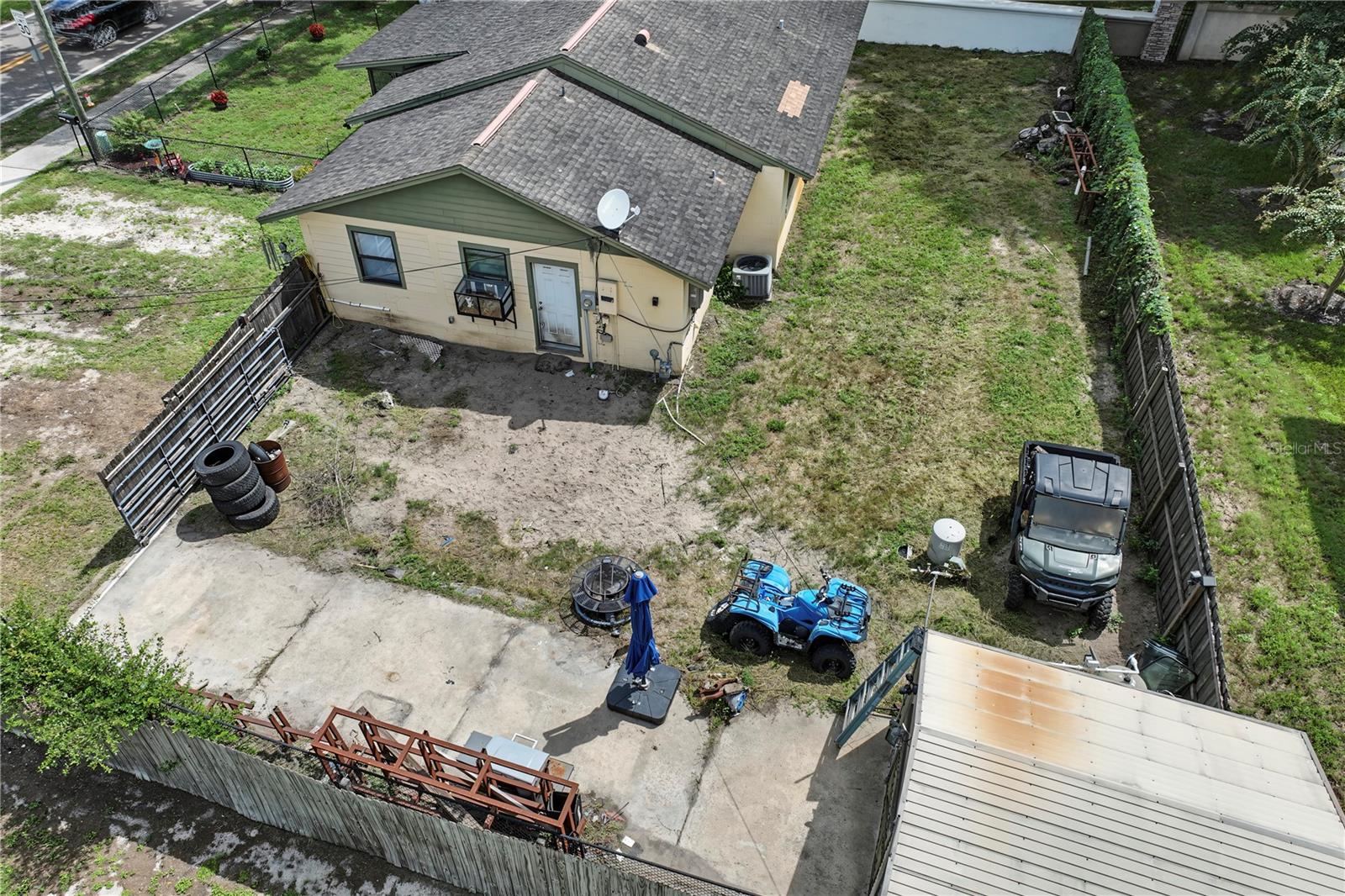 Photo 16