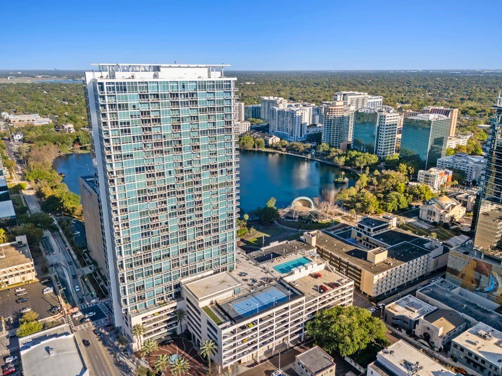 Listing photo 2 for 150 E Robinson St #1909