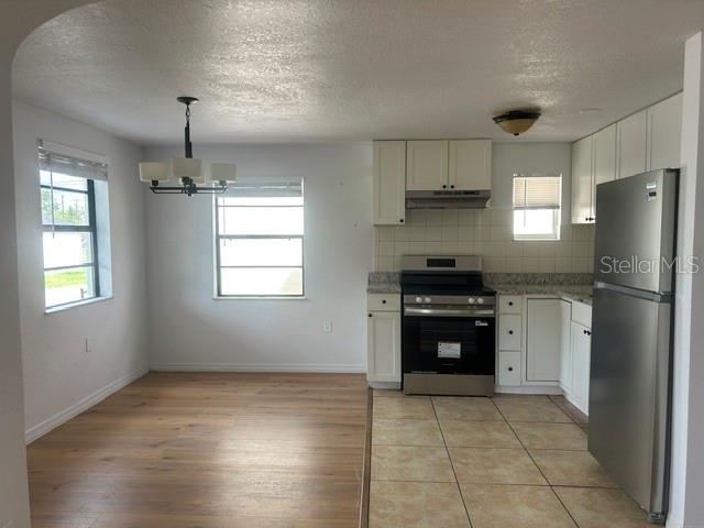 Listing photo 2 for 419 N 8th St
