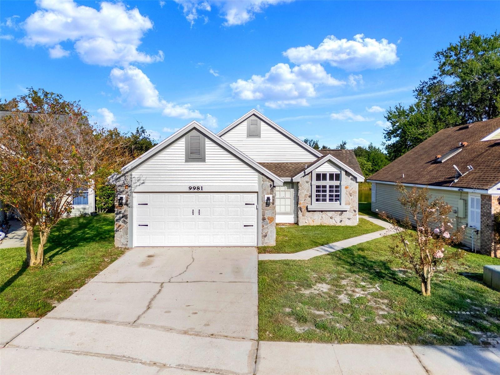 9981 ALOMA BEND LANE