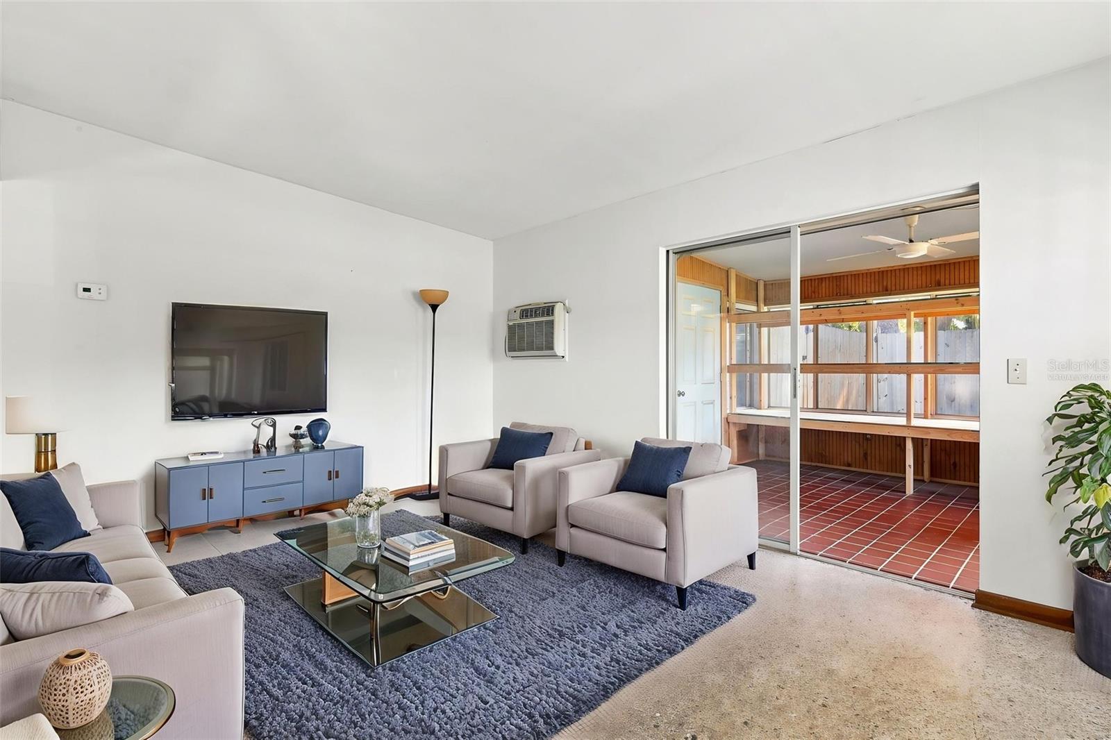 Listing photo 2 for 10345 N Haines Creek Rd