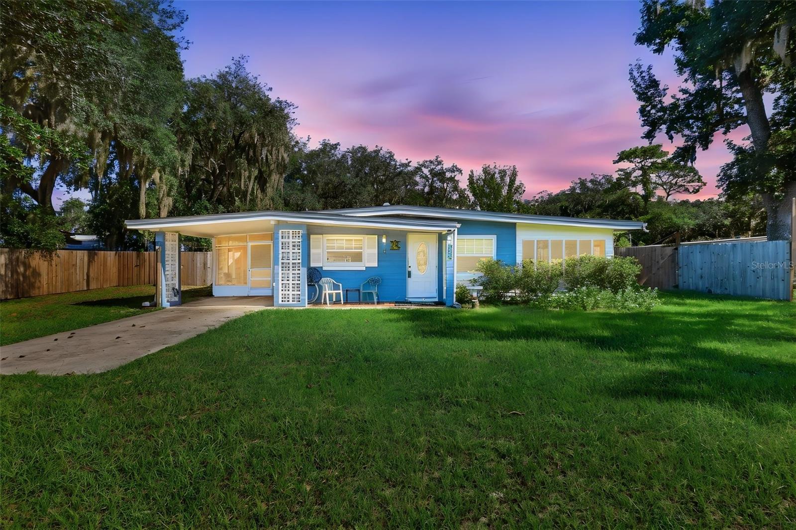 Listing photo 1 for 10345 N Haines Creek Rd