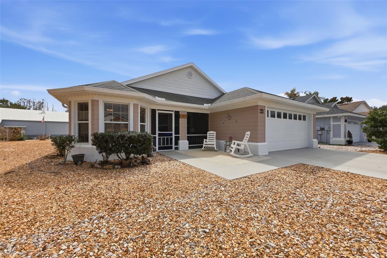 Listing photo for 1736 Challenger Ave