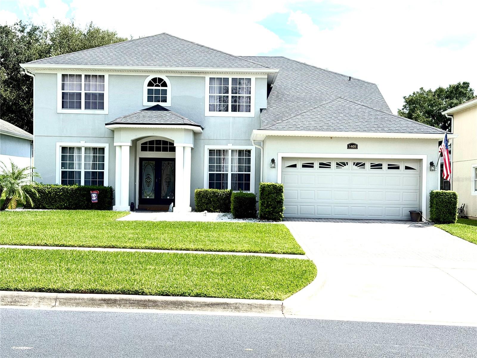 Listing photo 1 for 1405 Misty Glen Ln
