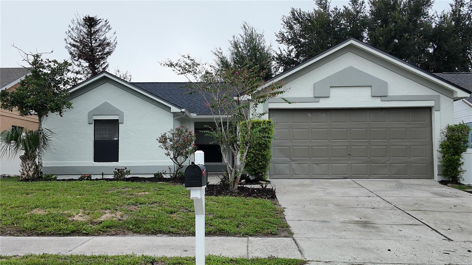 1025 HORNBEAM STREET