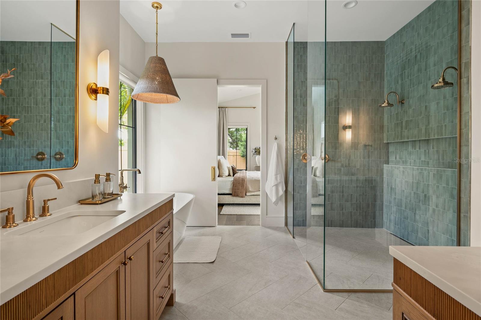 Photo 57