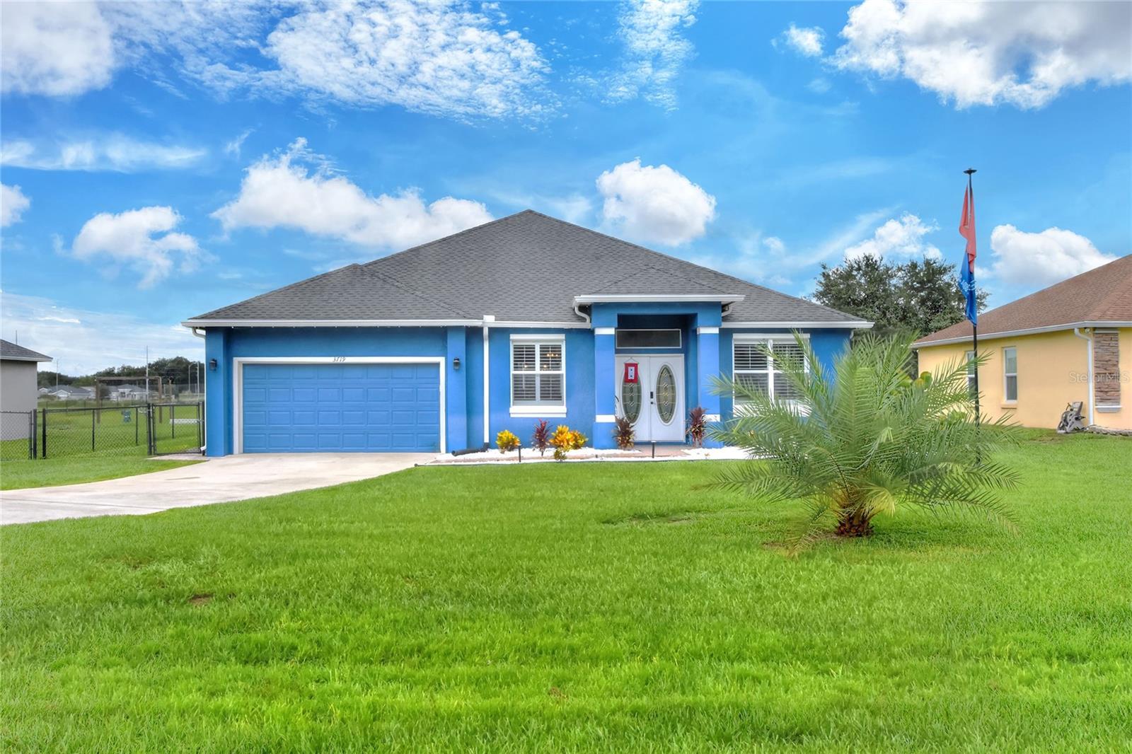 Listing photo 1 for 3719 W Wheeler Rd