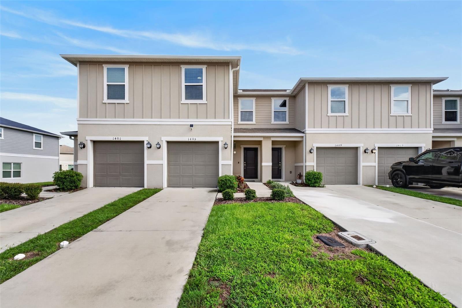 Listing photo 1 for 1405 Mirabella Cir
