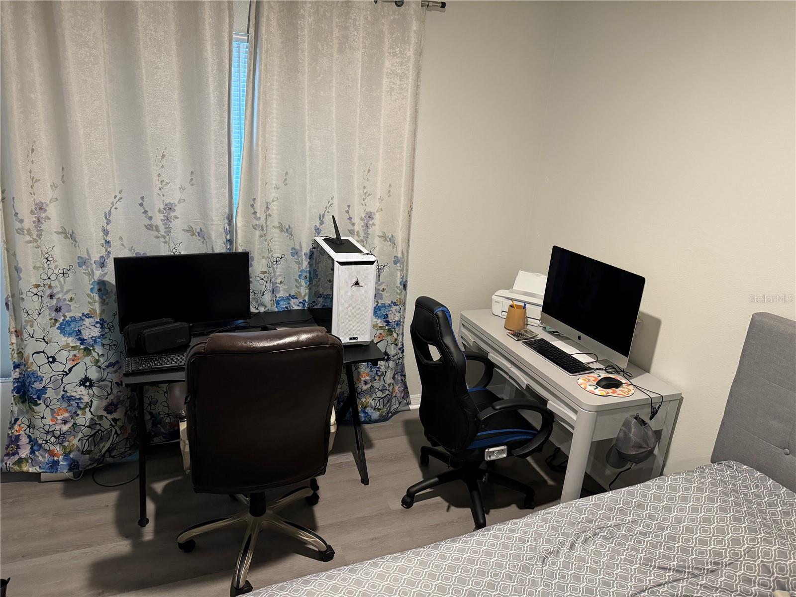 Photo 17