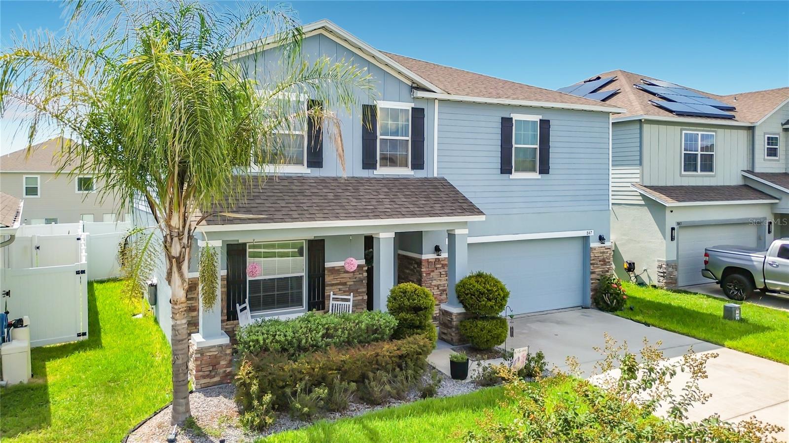 Listing photo 3 for 847 Fillmore Ct