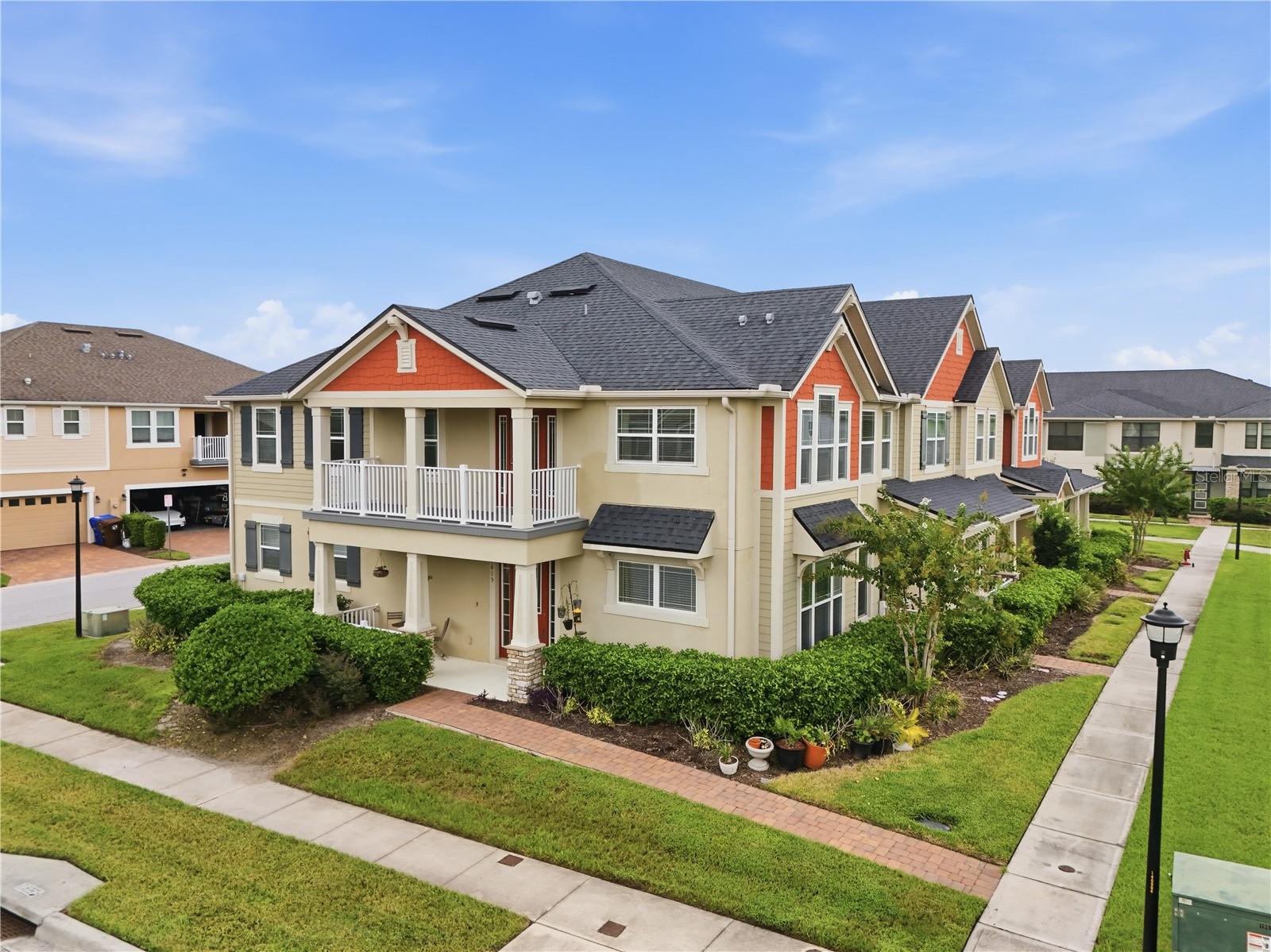 2615 GIARDINO LOOP