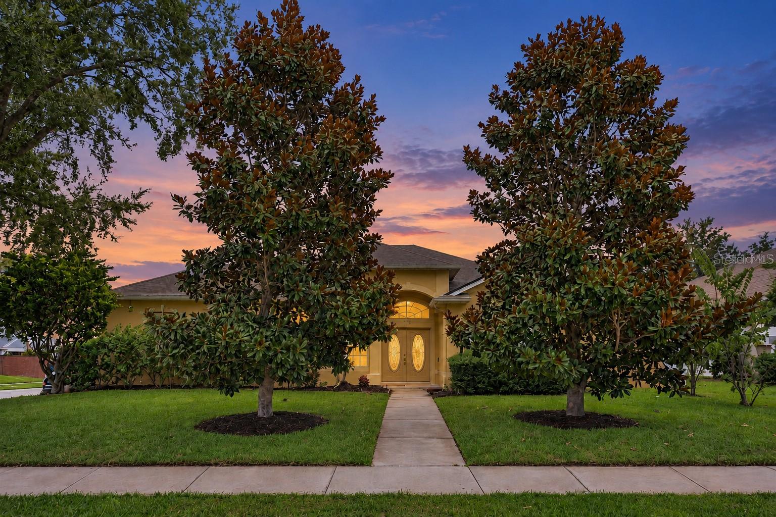 116 OAK GROVE CIRCLE