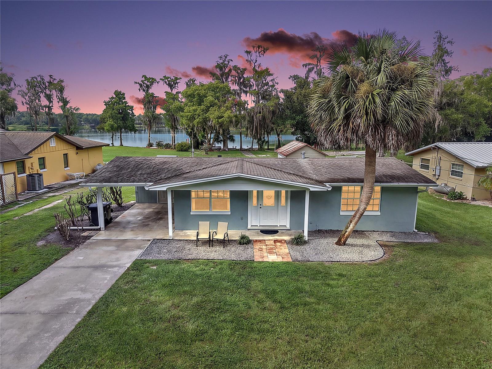 Listing photo 1 for 36345 Clear Lake Dr