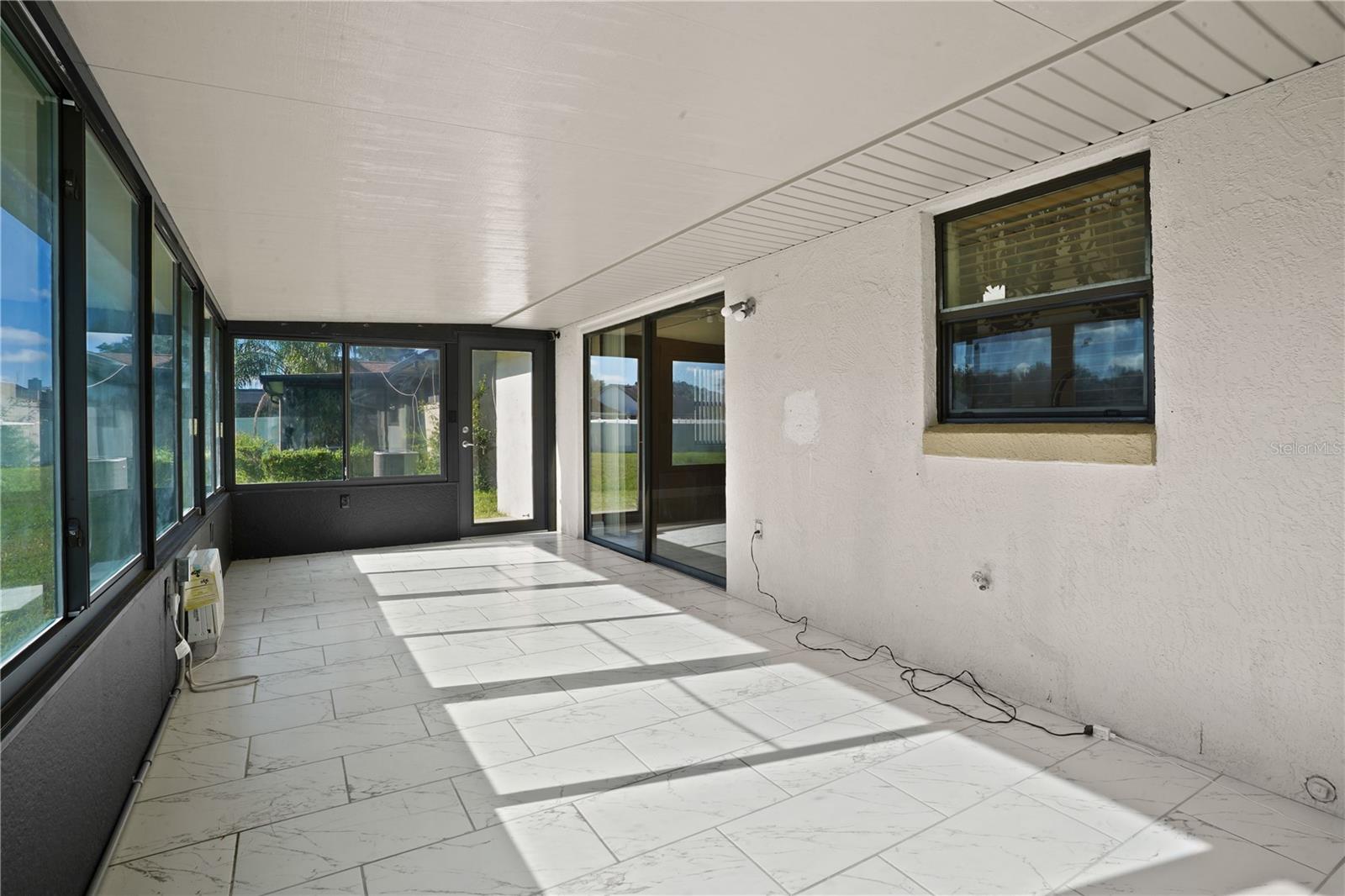 Photo 32