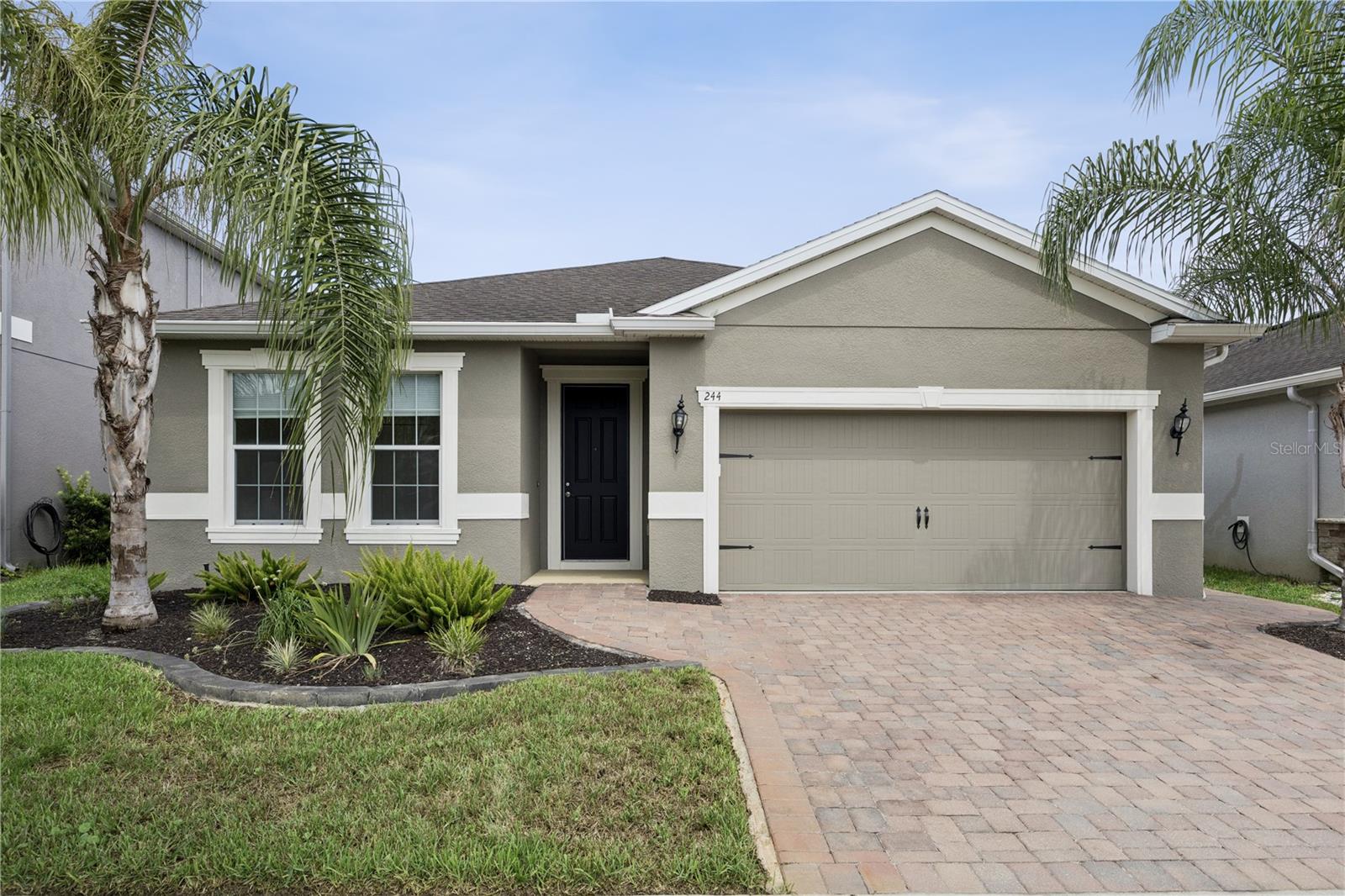 Listing photo 1 for 244 Whirlaway Dr
