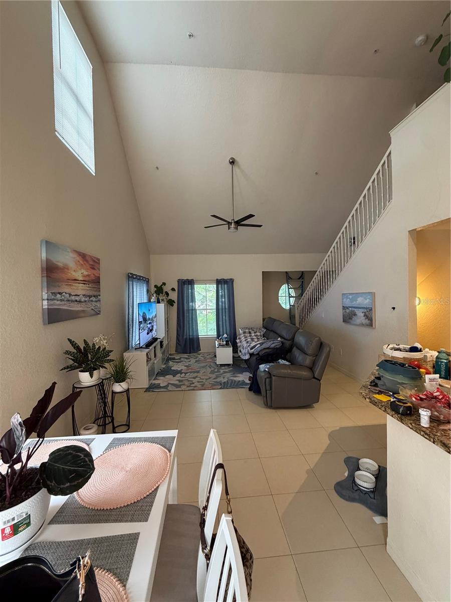 Listing photo 2 for 6017 Westgate Dr #922